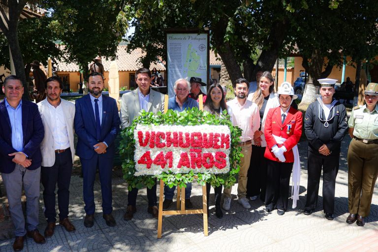 De la madera tallada al nuevo CESFAM: Vichuquén conmemora 441 años honrando su pasado y proyectando su crecimiento social y cultural