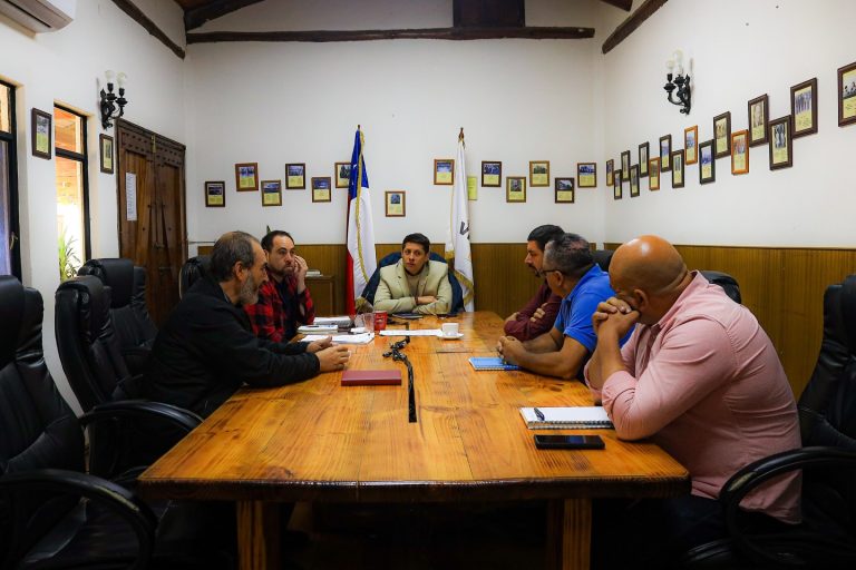 ¡Buenas noticias para la conectividad de Vichuquén – Listo el diseño del Proyecto de Pavimentación Llico – Boyeruca! (Última Etapa Carretera de la Costa), además de diseño de camino básico de asfalto en la subida de Boyeruca