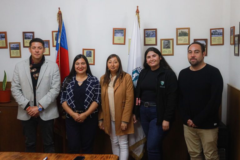 Seremi de la Mujer visita nuestra comuna para abordar principales desafíos , coordinar acciones y programas de apoyo integral para las mujeres de Vichuquén