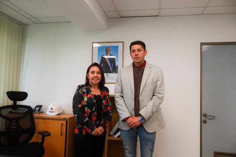Alcalde se reúne con Seremi del MOP para impulsar y gestionar proyectos para nuestra comuna