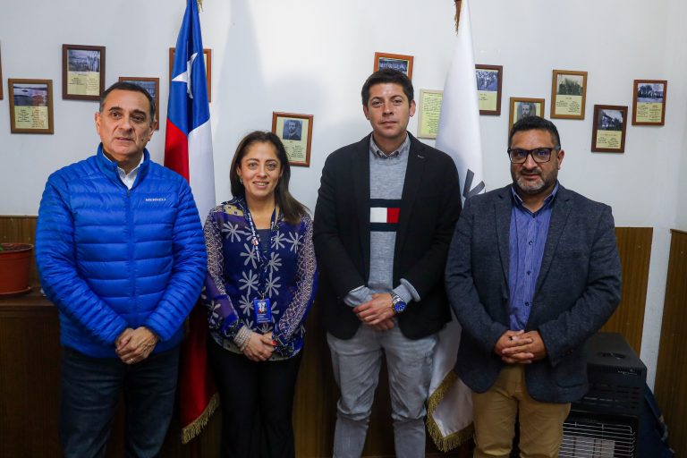IMPORTANTE REUNIÓN POR EL FUTURO DEL SISTEMA LACUSTRE DE VICHUQUÉN