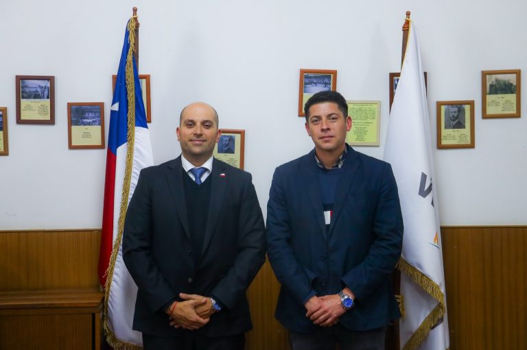 El día de hoy, nuestro alcalde recibió visita protocolar del nuevo Seremi de Educación del MaulE