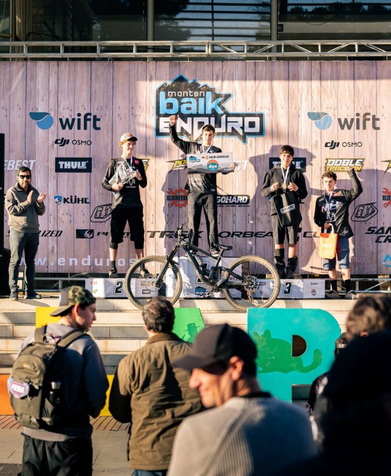 Javier Rivera Aguayo se sube al podio en el Mountainbike Enduro Series
